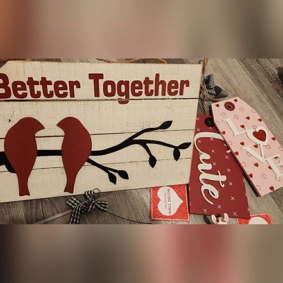 Valentine's Day Decoration   - Picture 10 of 14